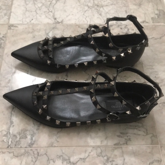 [sold] Valentino Rockstud Caged Flats NIOR - Picture 2 of 7